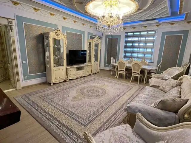 3-комн. квартира, 6 этаж, 130м², Сомони Оперка ру баруи парки Куруши Кабир, Душанбе