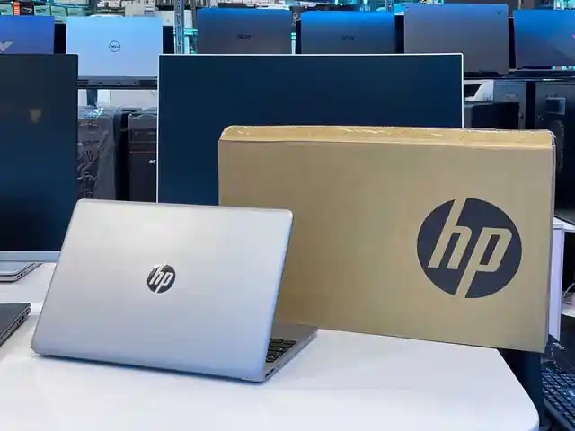 Ноутбук Hp core i5-1135G7 8/SSD256gb, Худжанд