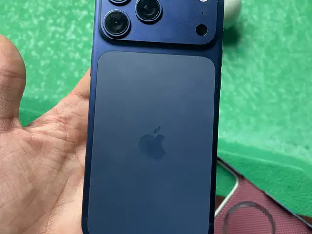 Apple iPhone 17 Pro Max, 256 gb, Deep Blue, Восе