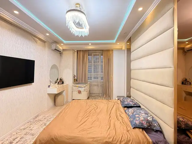 4-комн. квартира, 15 этаж, 111 м², Сино, Душанбе