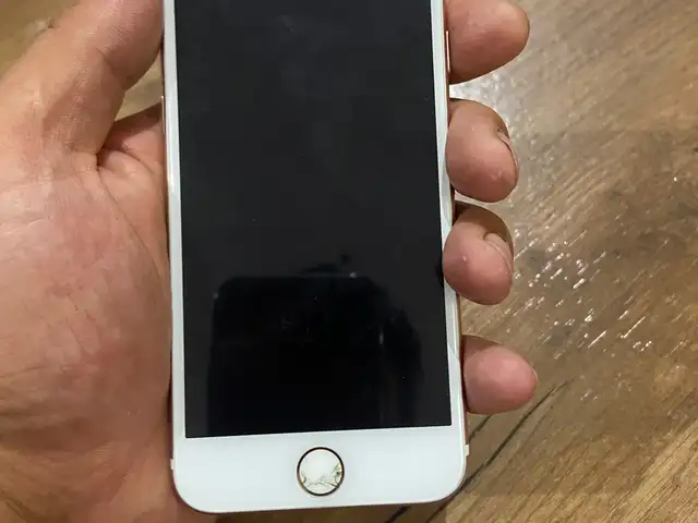 Apple iPhone 7, 32 gb, Хуҷанд
