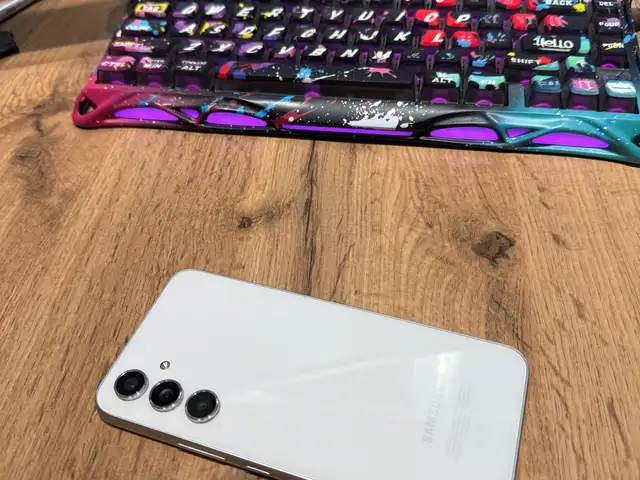 Samsung Galaxy A54 128/8Гб, Душанбе