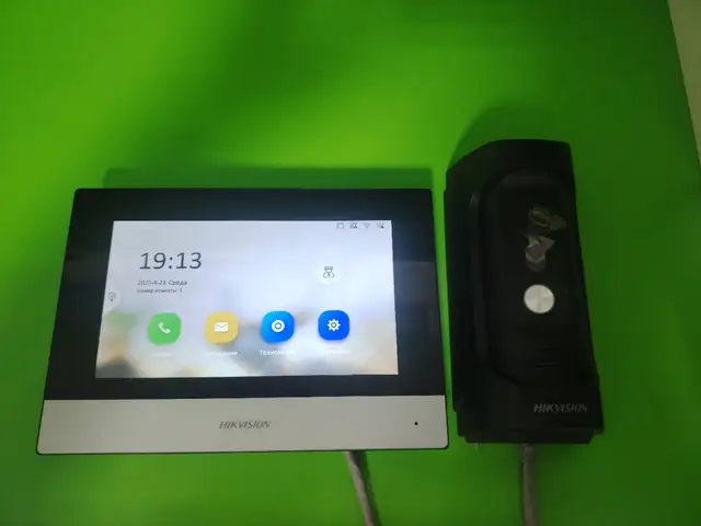 Комплект IP домофон Hikvision, Душанбе