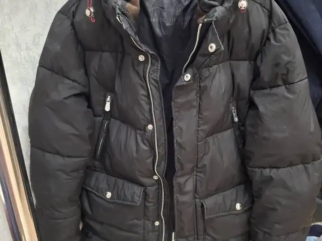 Пуховик Brunello Cucinelli, Хуҷанд