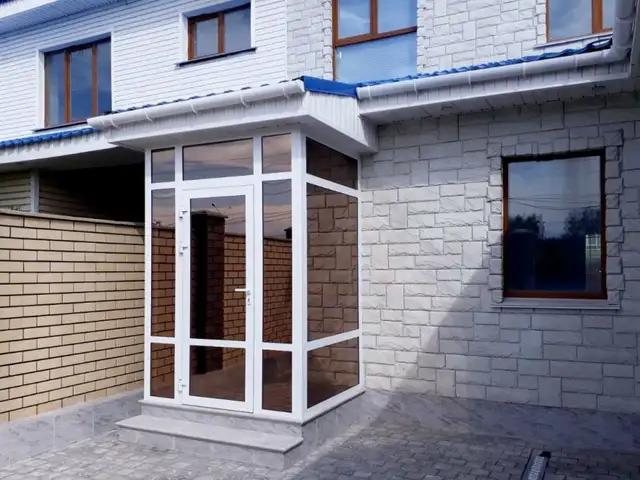 Пластиковые двери на заказ, Хуҷанд
