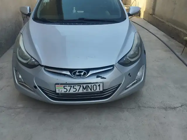 Hyundai Elantra