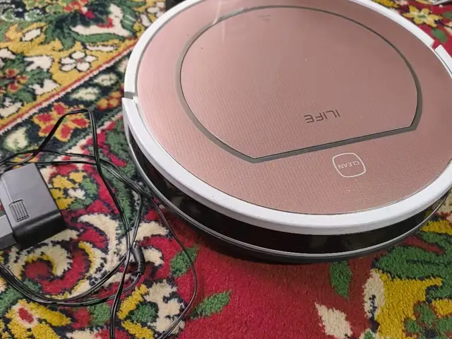Робот пылесос iLife V7s Plus, Турсунзаде
