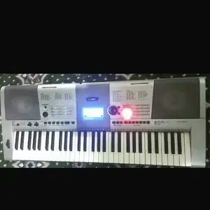 Синтезатор Yamaha PSR-E403, Вахдат