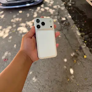 Apple iPhone Xr, 128 gb, White, Хуҷанд