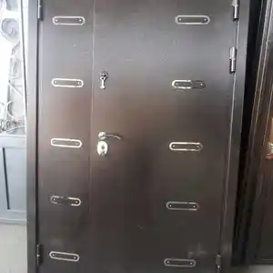 Железная дверь, Душанбе