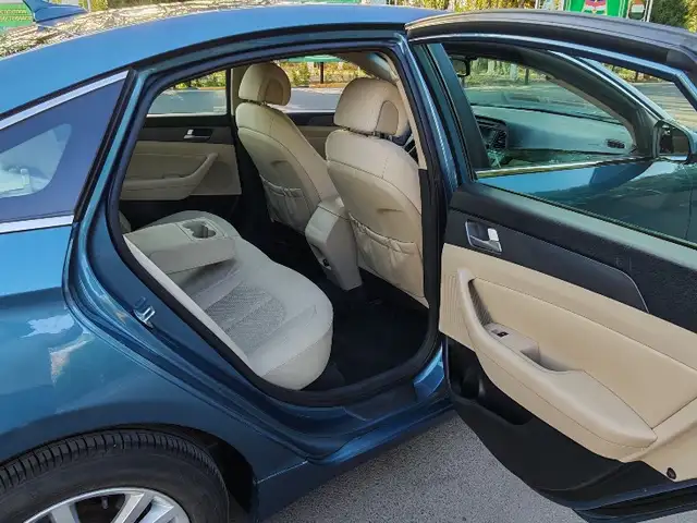 Hyundai Sonata, 2015, Турсунзаде - 12