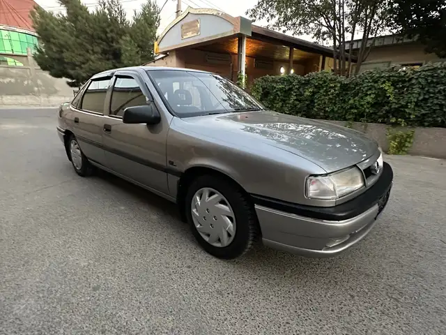 Opel Vectra A, 1994, Худжанд - 6