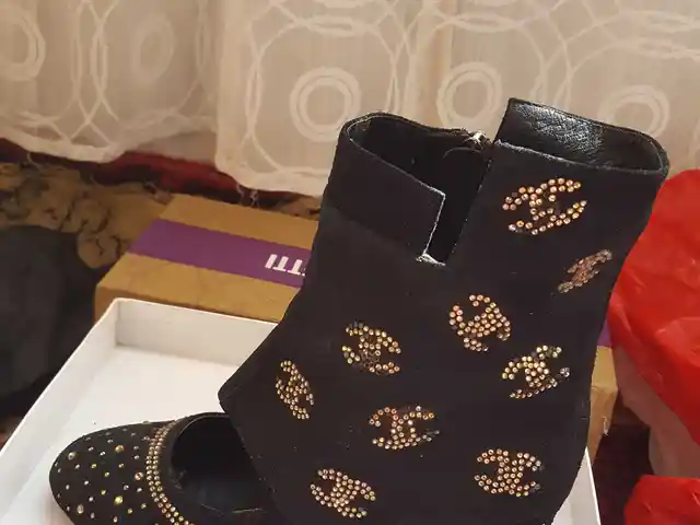 Сапожки, Душанбе