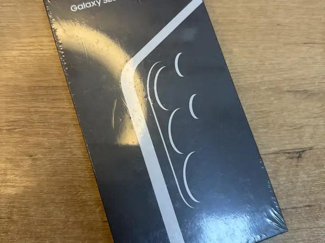 Samsung Galaxy S26 Ultra 256gb white, Худжанд