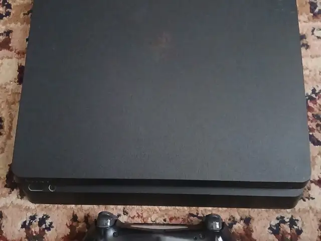 Игровая приставка Sony PlayStation 4 slim, Бохтар (Курғон-Теппа)