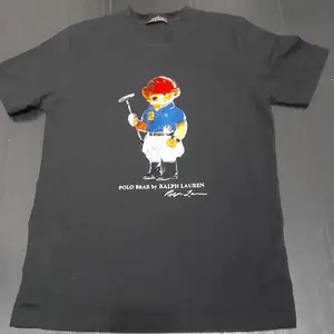 Футболка Polo, Душанбе
