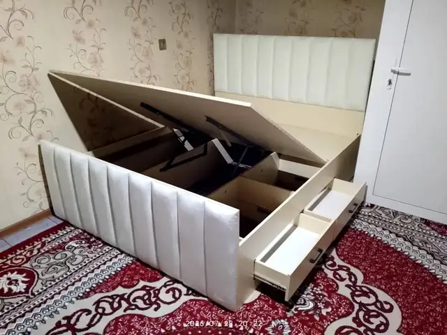 Кровать двуспальная, Душанбе