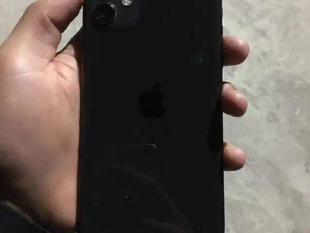 Apple iPhone 11, 64 gb, Black, Исфара