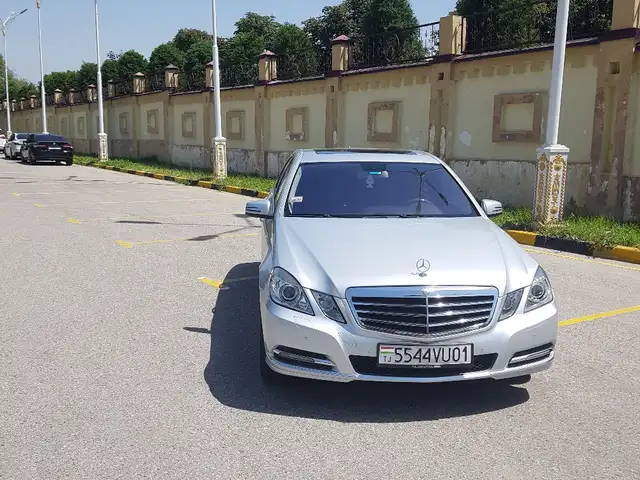 Mercedes-Benz E class, 2011, Душанбе - 3