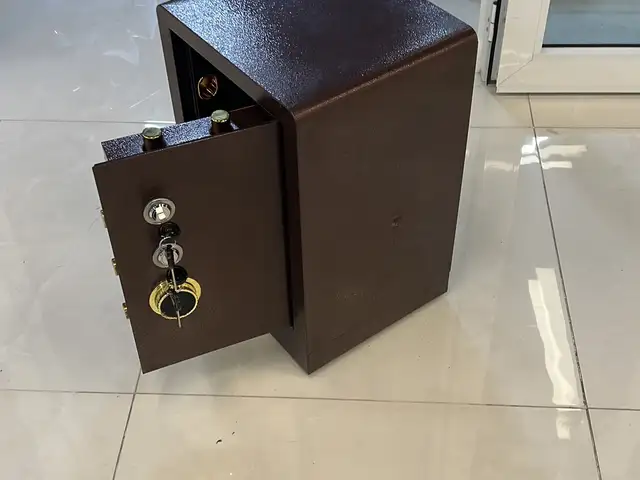 Сейф, Душанбе