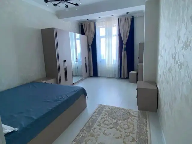 2-комн. квартира, 13 этаж, 75м², Шохмансур 4 дома, Душанбе
