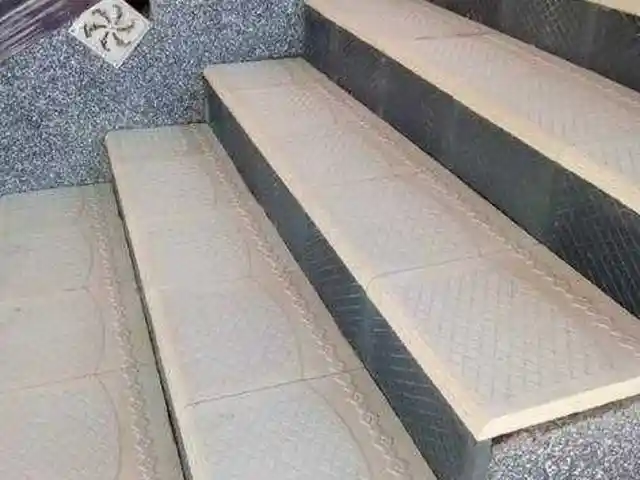 Лестница из брусчатки, Душанбе