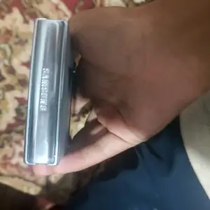 Samsung Galaxy z flip4, Шаҳринав