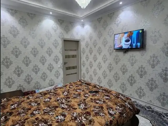 2-комн. квартира, 2 этаж, 80м², 8мкр, Хуҷанд