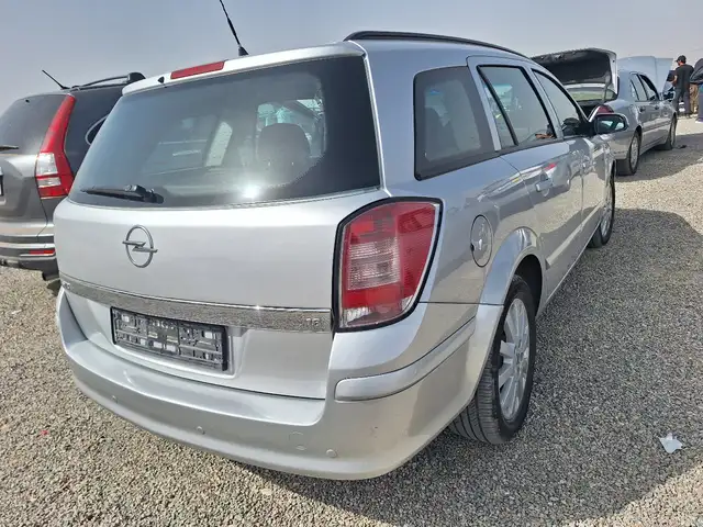 Opel Astra H
