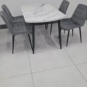 Стол и стулья, Душанбе
