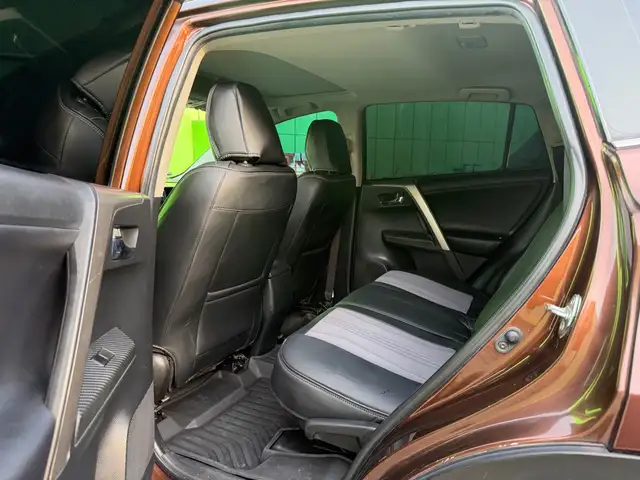 Toyota RAV 4, 2015, Душанбе - 8