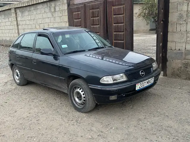 Opel Astra F