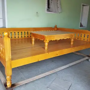 Тапчан, Душанбе