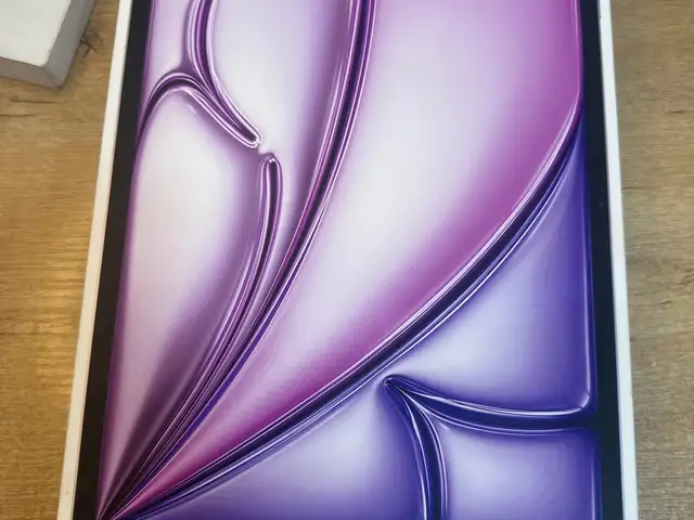 Планшет Apple iPad Air M3 13 inch, Худжанд