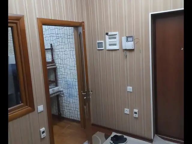 2-комн. квартира, 10 этаж, 65м², сомони, Душанбе