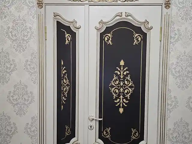 Дверь, Душанбе