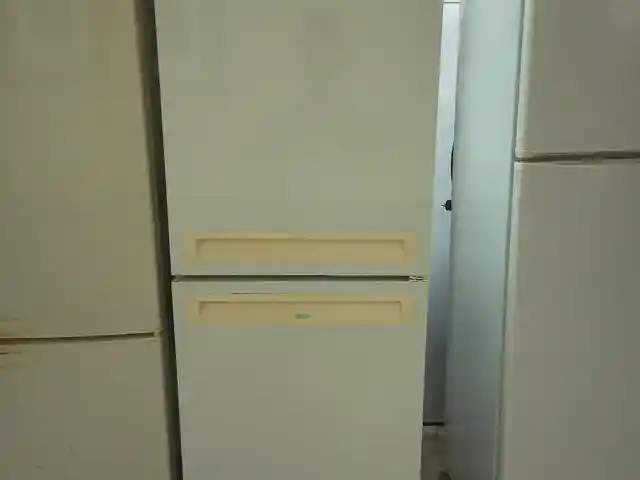 Двухкамерный холодильник, Канибадам