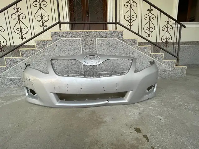 Передний бампер от Toyota Camry 2, Худжанд