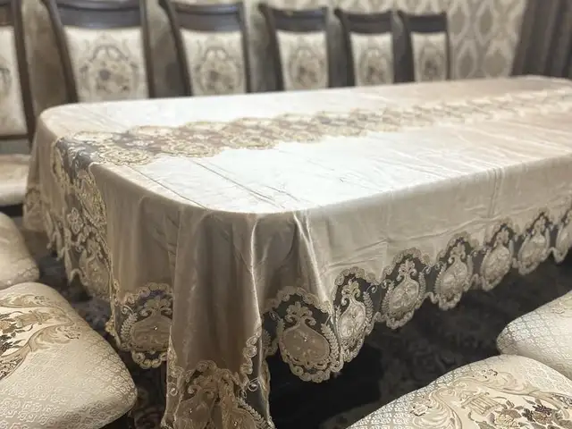 Скатерть, Худжанд