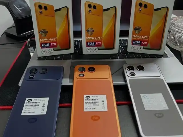 Itel A200 8/128 GB, Худжанд