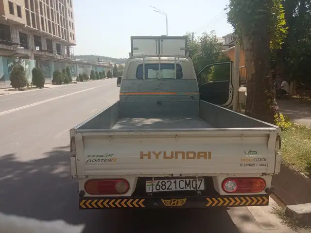Бортовой автомобиль Hyundai Porter, 2011, Душанбе