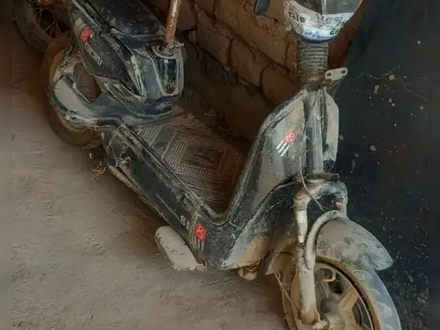 Скутер, Джайхун (Кумсангир)