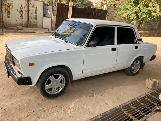Lada (ВАЗ) 2107