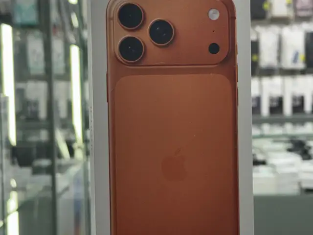 Apple iPhone 17 Pro Max, 256 gb, Cosmic Orange, Душанбе