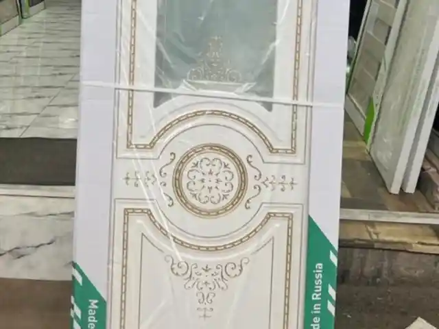Дверь Эмаль, Душанбе