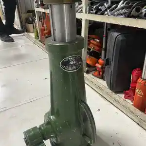 Домкрат механик 50 тонн, Душанбе