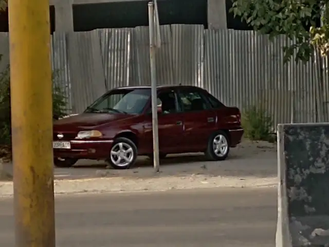 Opel Astra F