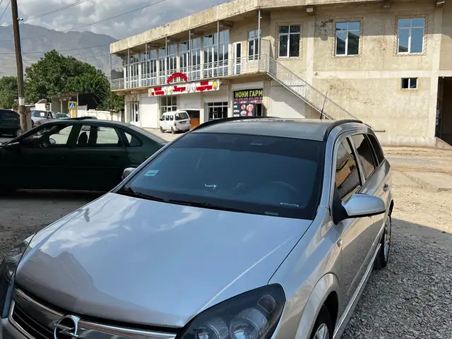 Opel Astra H