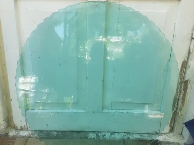 Круглое стекло, Душанбе