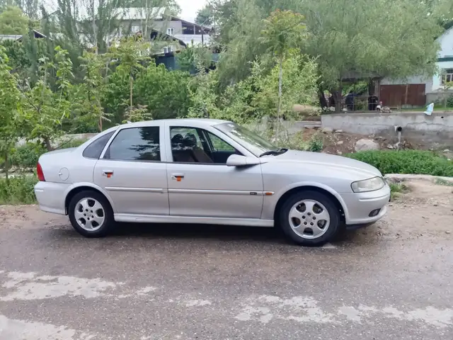 Opel Vectra B